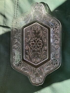 Vintage Indiana Glass “sandwich” pattern clear glass tray